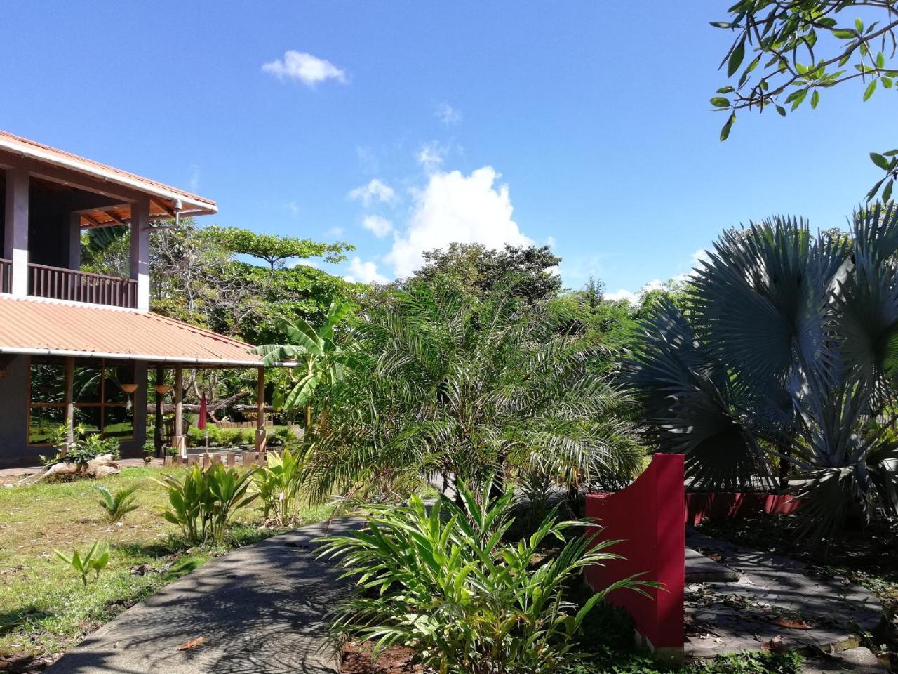 Punta Duarte Garden Inn Los Duarte Buitenkant foto